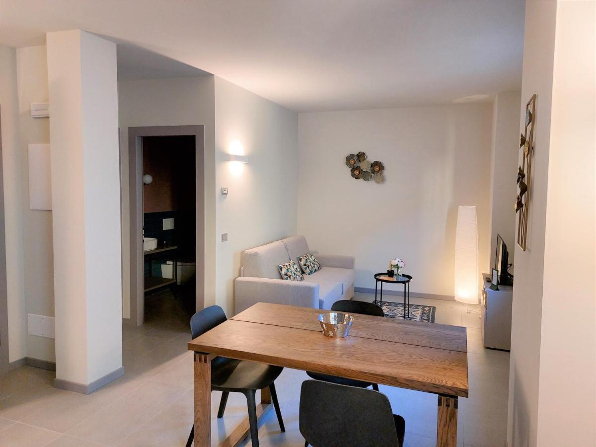 The 6 Apartments Rimini Ngoại thất bức ảnh