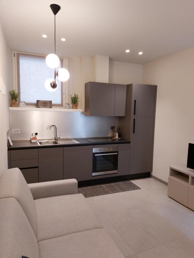 The 6 Apartments Rimini Ngoại thất bức ảnh