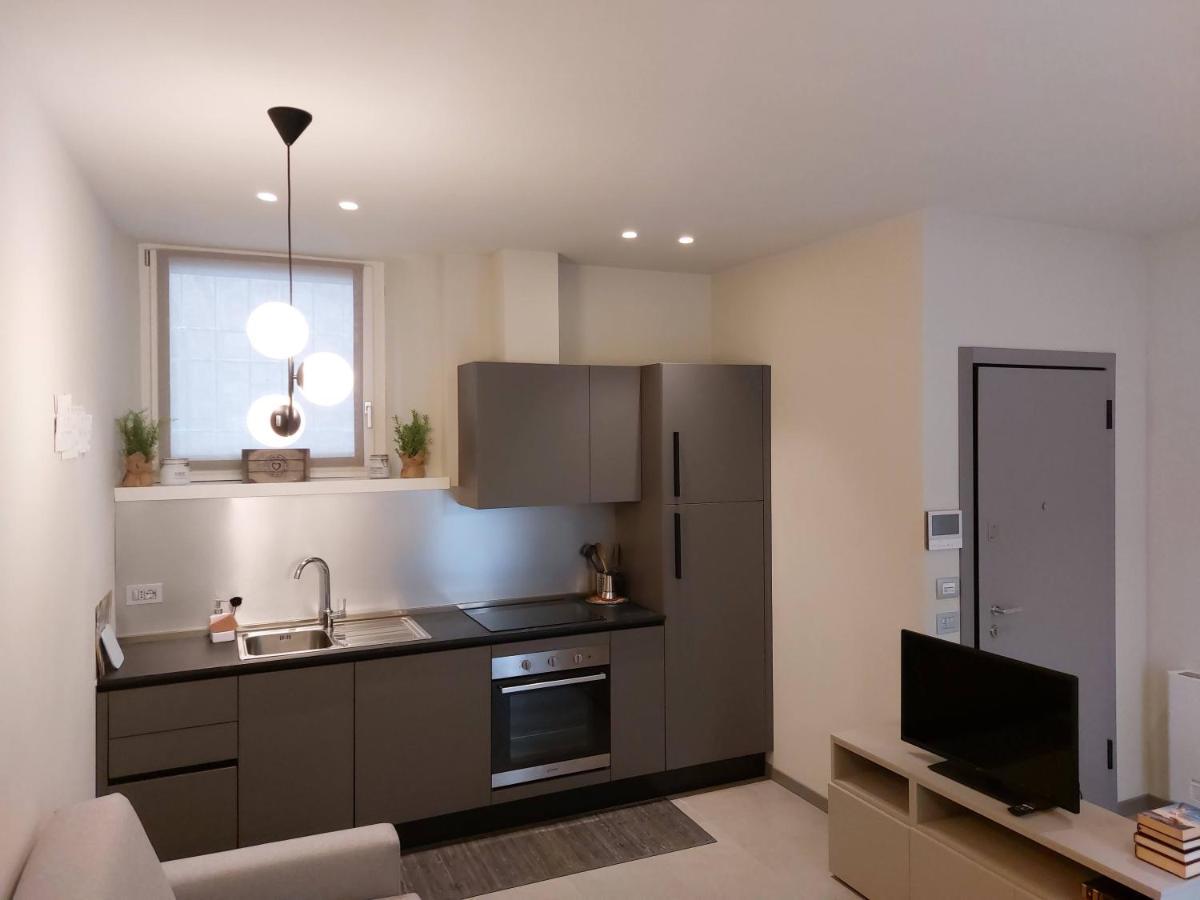 The 6 Apartments Rimini Ngoại thất bức ảnh