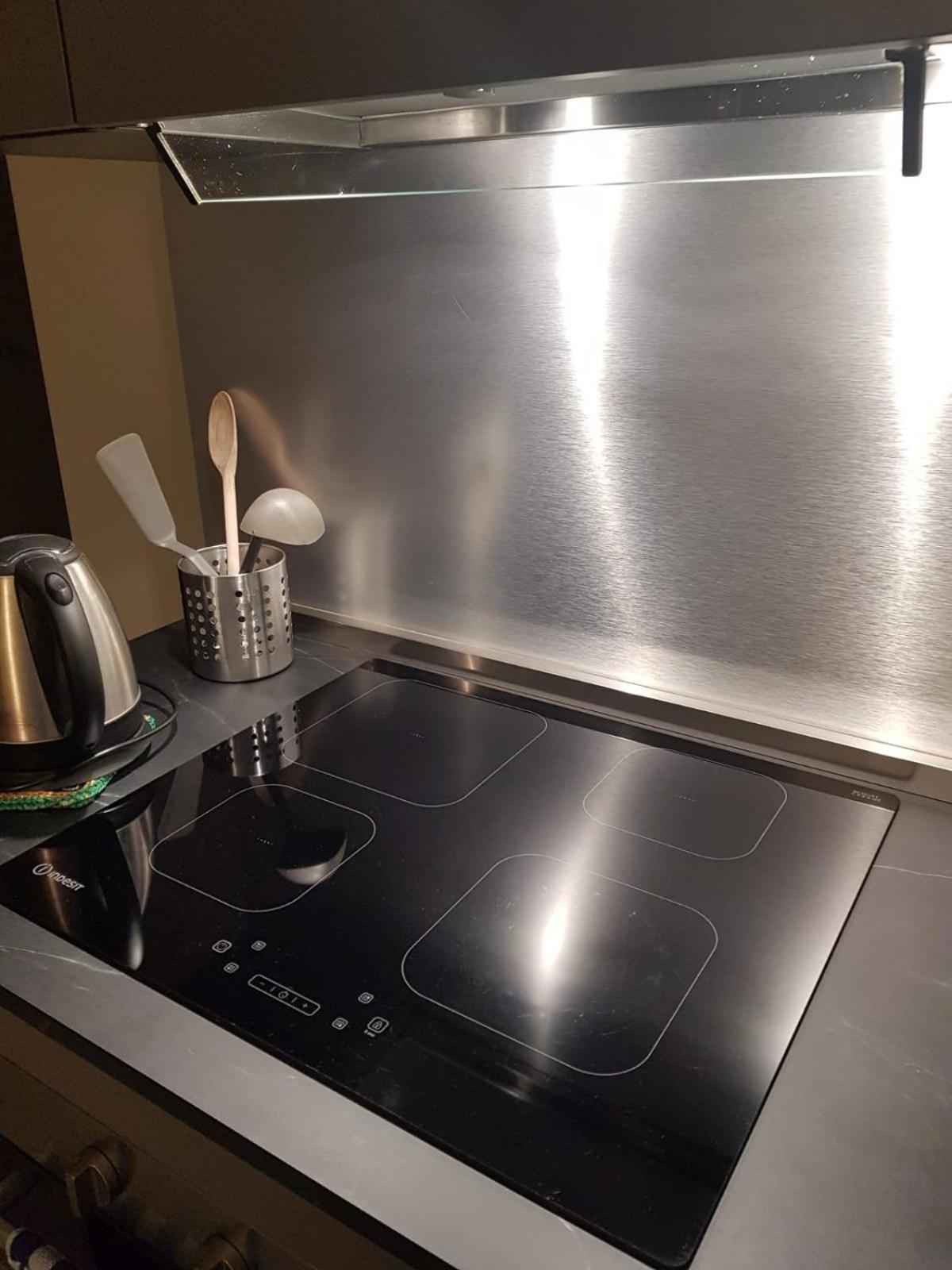 The 6 Apartments Rimini Ngoại thất bức ảnh
